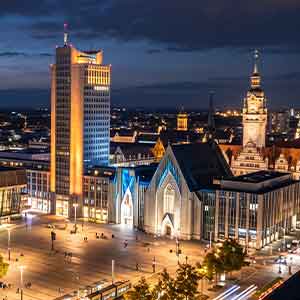 Moderne Escort Damen in Essen, ideal für Escort Service, elegante Begleitung für besondere Anlässe, diskret und professionell.